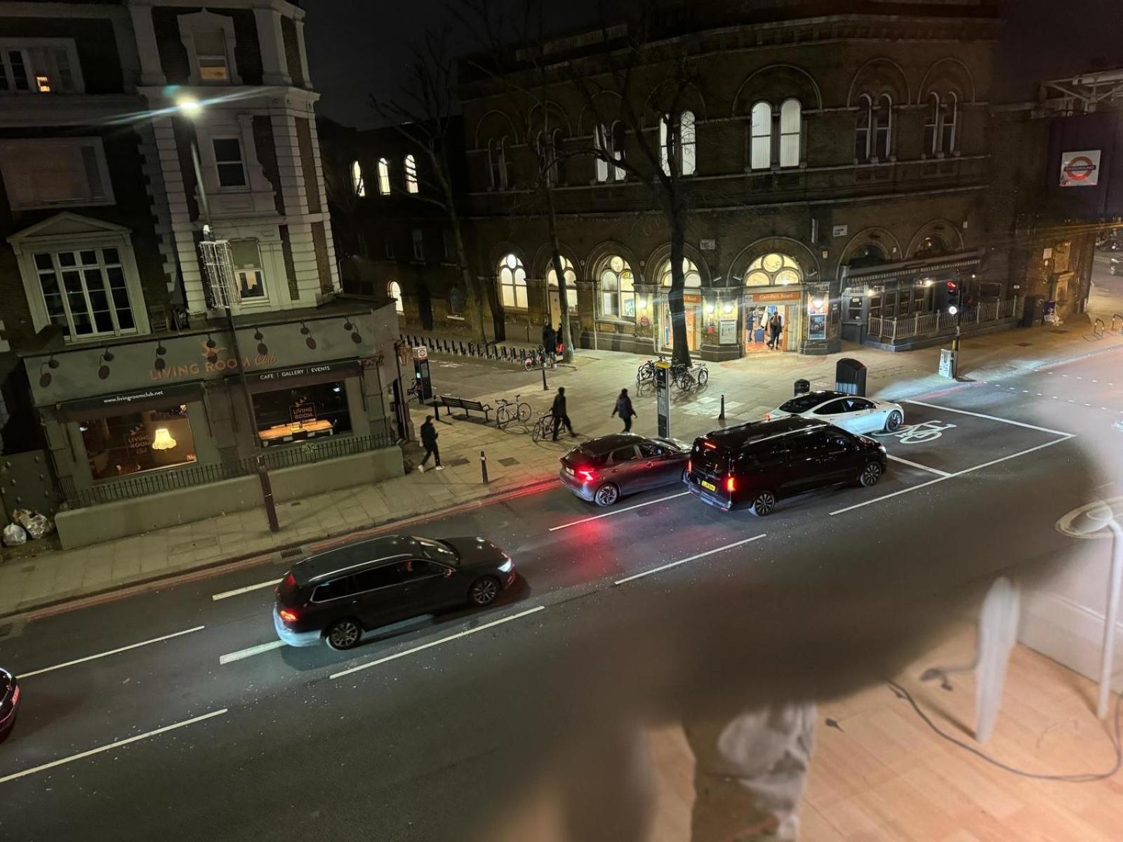 Prime Location Apartamento In Camden Town Londen Buitenkant foto